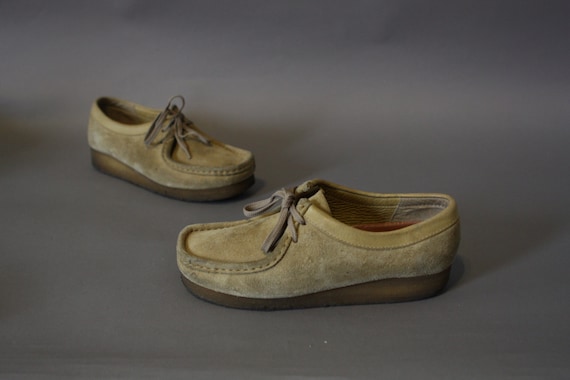 Clarks Wallabees Vintage Shoes Pale Sand Suede Leather Lace Up