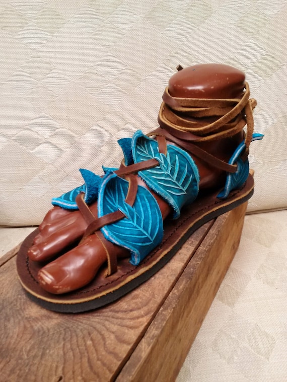 leaf gladiator heels