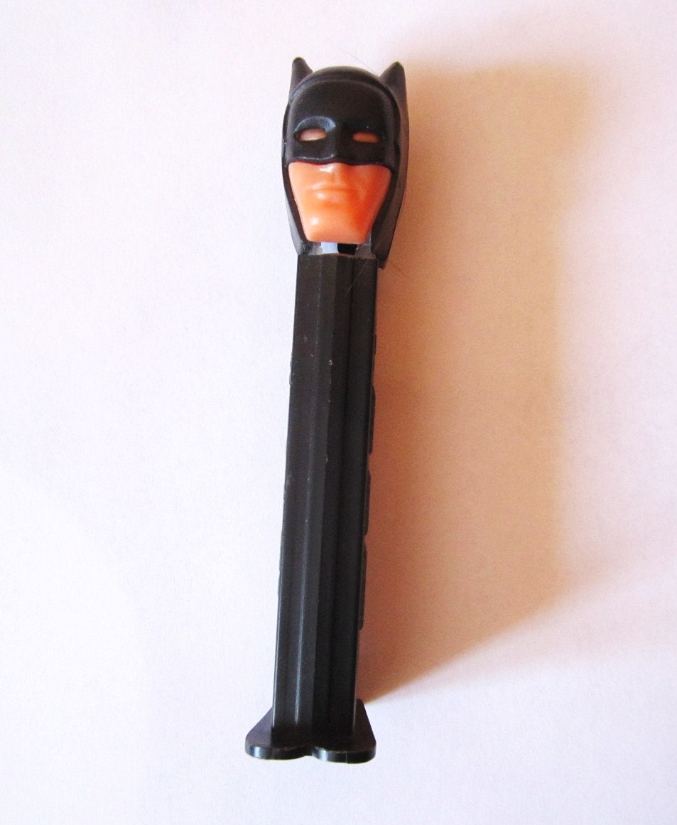 batman pez dispenser with cape