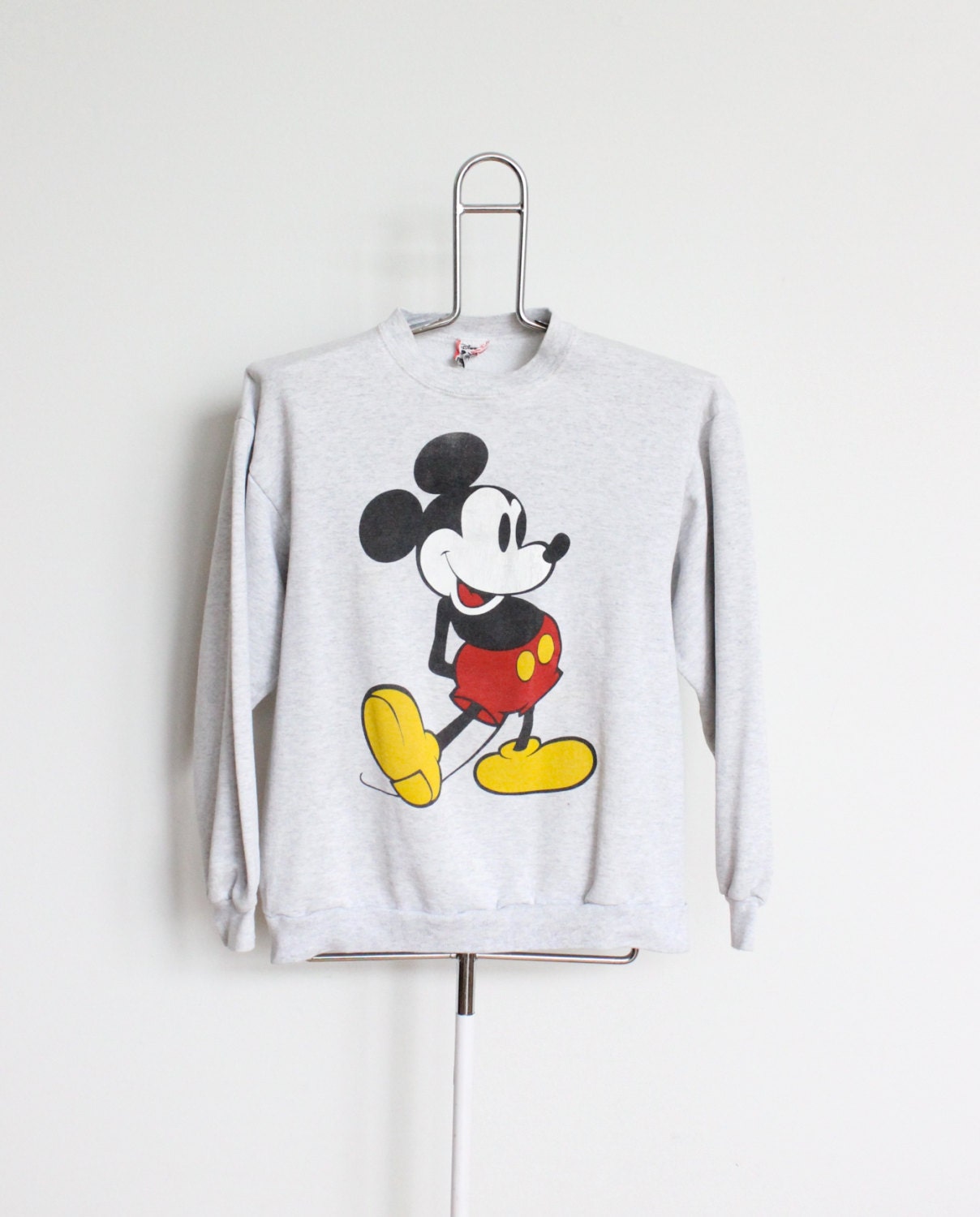 Mickey Mouse Gray Sweatshirt Mens Medium by beachwolfvintage