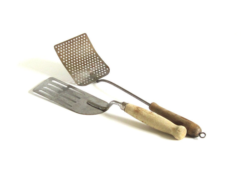 Antique Spatulas A&J or Unmarked Wood Handle by LaurasLastDitch