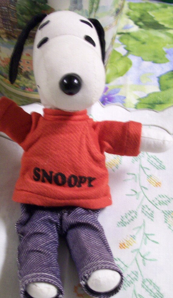 big snoopy doll