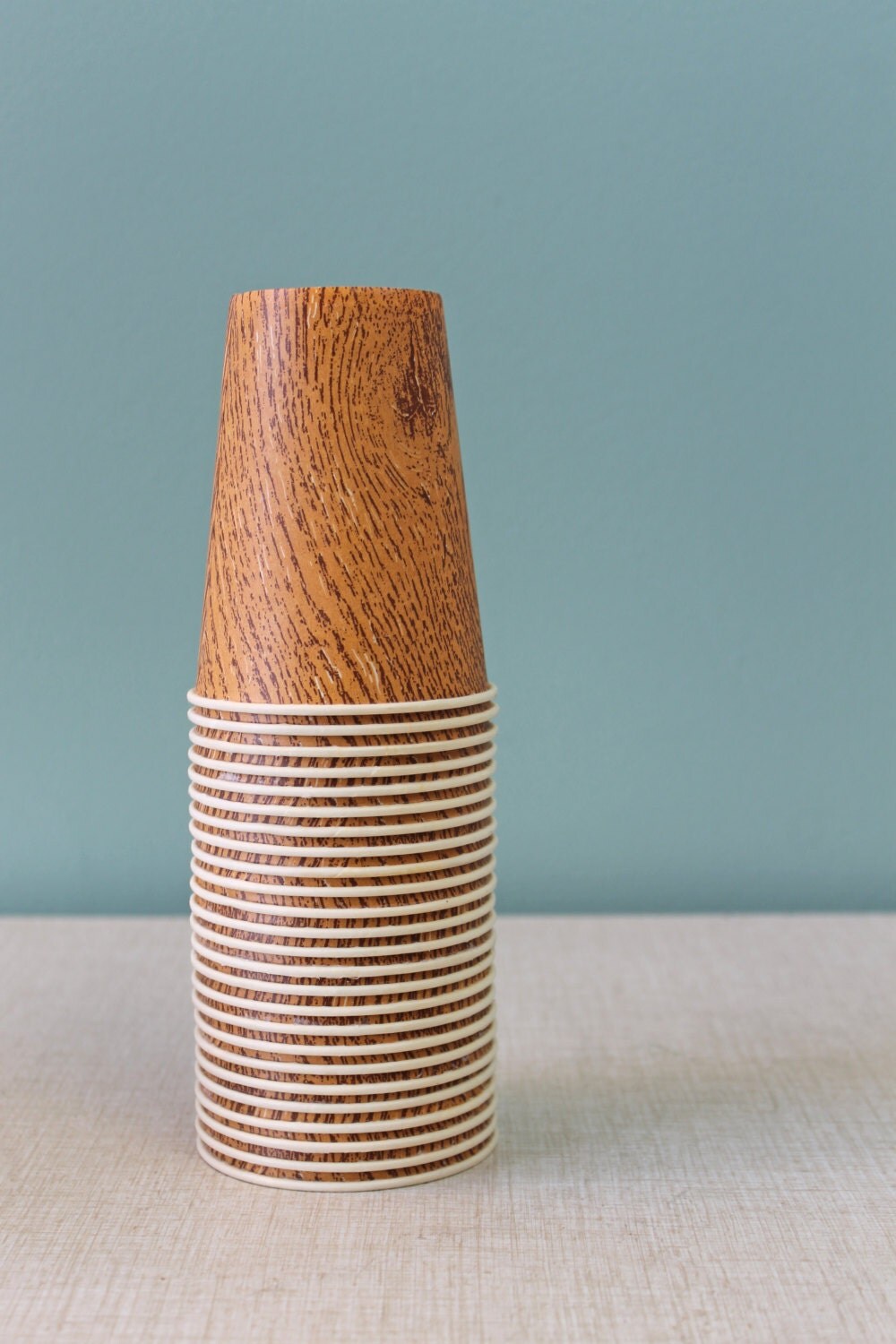 Vintage Wood Grain Paper Cups St. Regis Cups 9oz