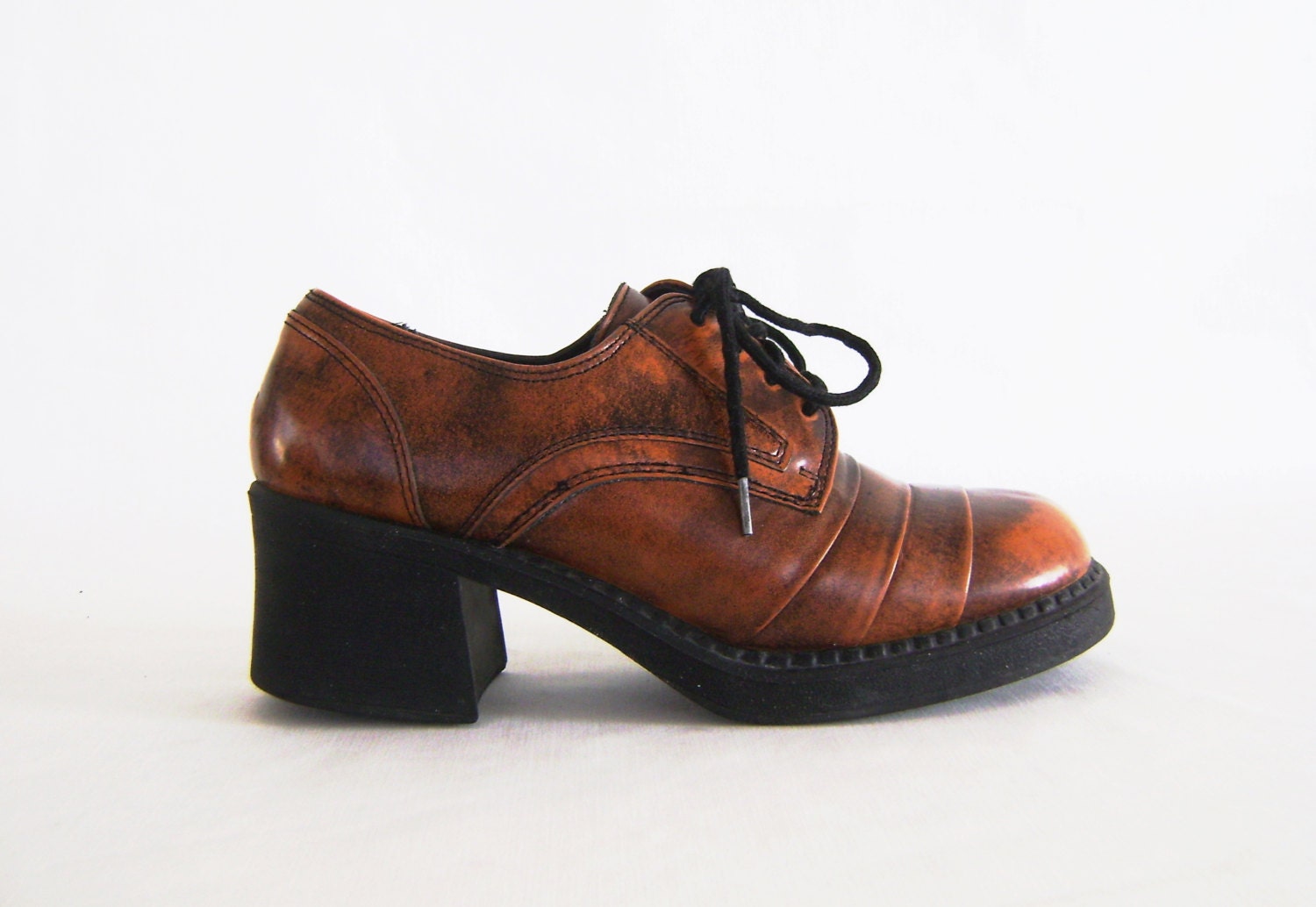 90s Shoes Vintage Zodiac Leather Oxford Platforms Ladies