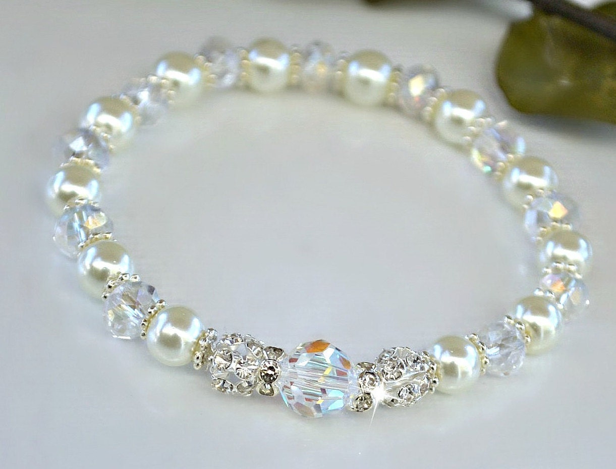 Swarovski Crystal And Pearl Stretch Bracelet