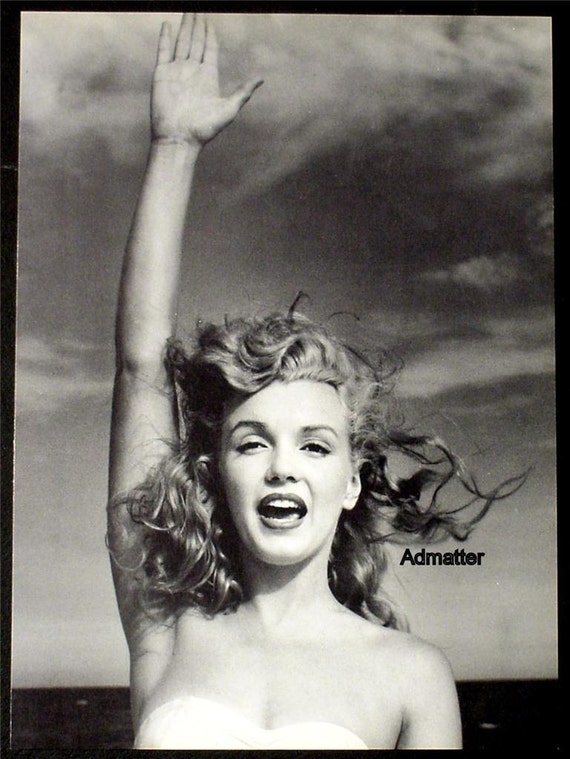 Marilyn Monroe Vintage 2 Sided Poster Rare Photo Waving 2232