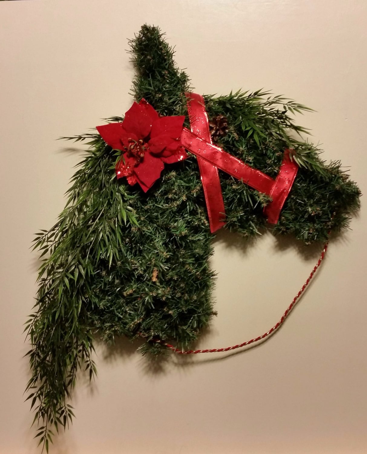 Horsehead wreath, Christmas wreath, Holiday, horse head wreath, horse wreath