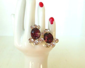 Vintage Purple Rhinestone Screw Back Earrings Gold 50's (item 233)