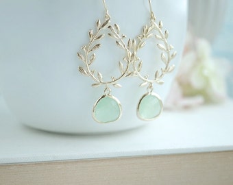 Laurel Wreath Earring, Light Mint, Mint Green, Gold Plated Chandelier Earring. Mint Wedding. Bridesmaid Gift. Gold and Mint Wedding