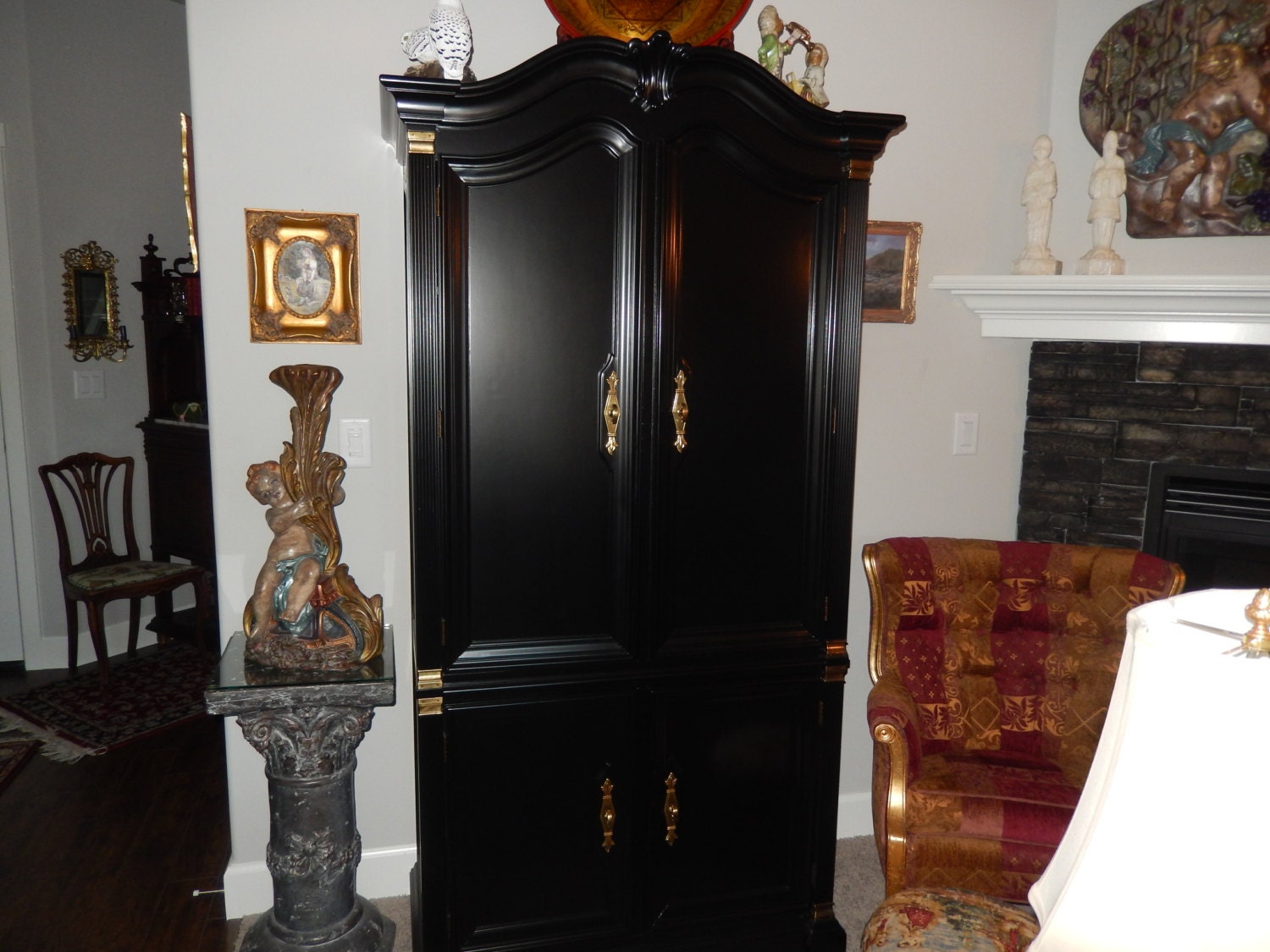 NORTH CAROLINA WHITE Fine Furniture Co. Haute Juice