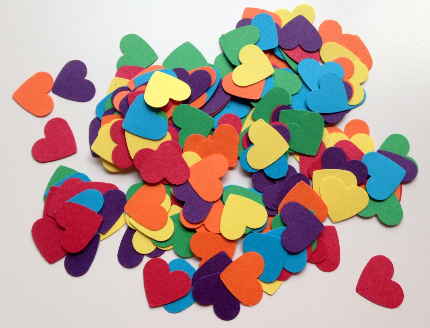 heart shaped rainbow confetti wedding confetti by kittenfancy heart shaped rainbow confetti wedding confetti by kittenfancy