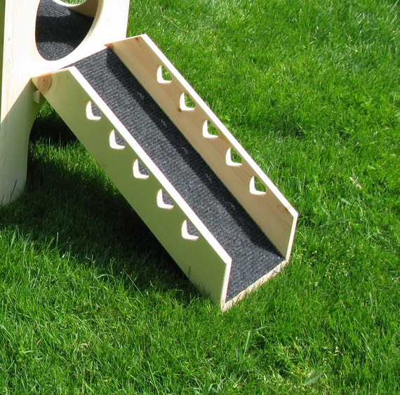 Ramp for Bunny Castle Hearts design by BunsBedsAndBeyond on Etsy
