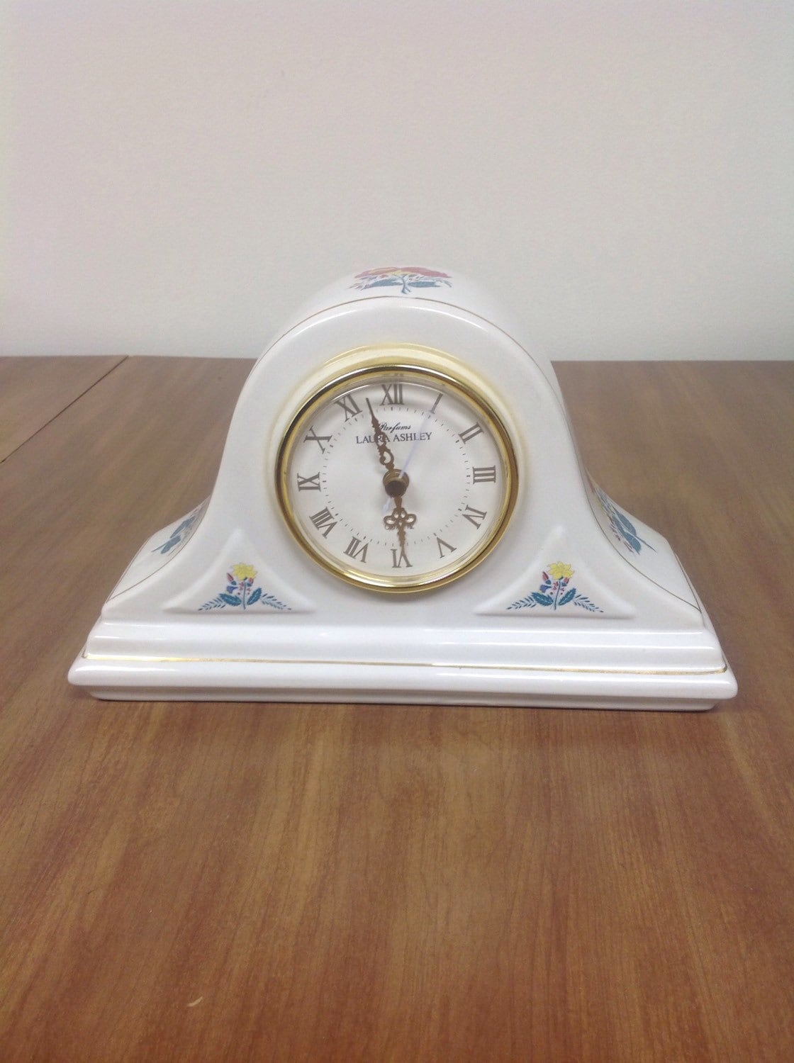 Vintage Laura Ashley Parfumes Porcelain Mantle Clock by Dragonflz