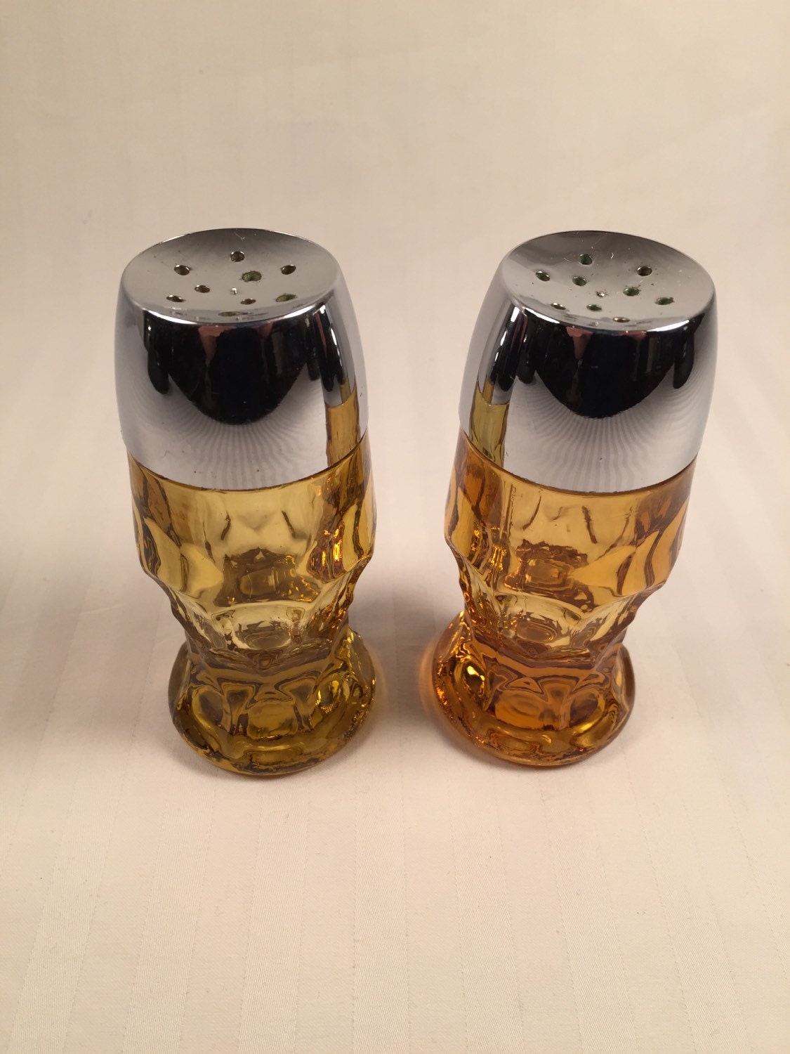 Vintage Salt And Pepper ShakersAmber Glass With by VelmasDiner