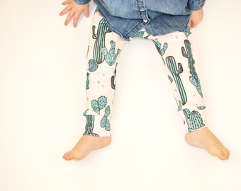 organic baby clothes // baby leggings in cactus print// baby clothes // baby pants // toddler pants / kids clothes / baby clothing