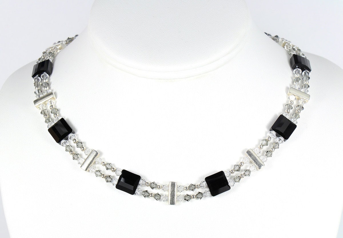 Black & white crystal collar necklace