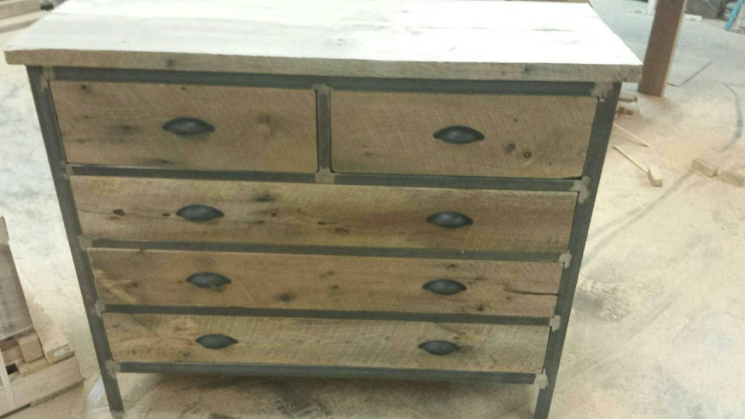 Your Custom Industrial And Rustic Barn Wood 5 Drawer Dresser