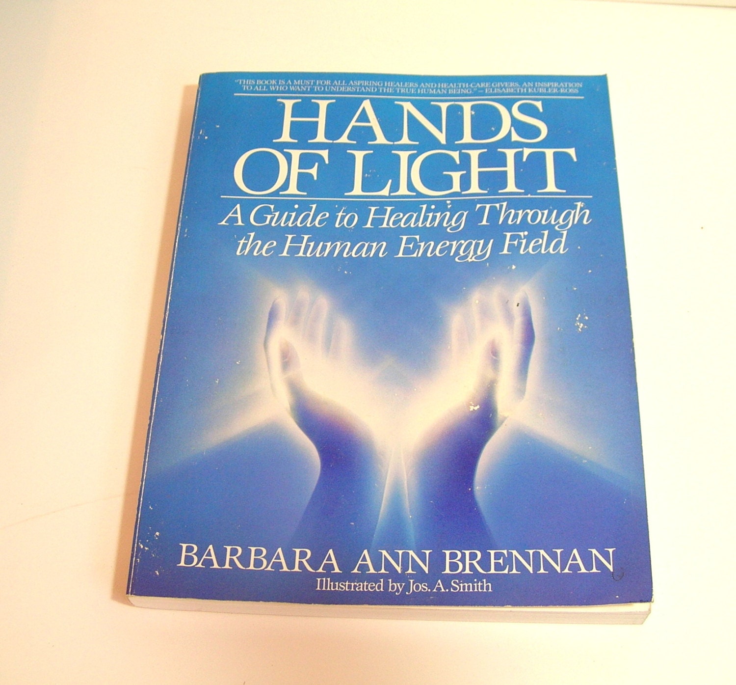 Hands Of Light By Barbara Ann Brennan