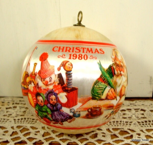Vintage Hallmark Christmas Ornament Santa's Tree