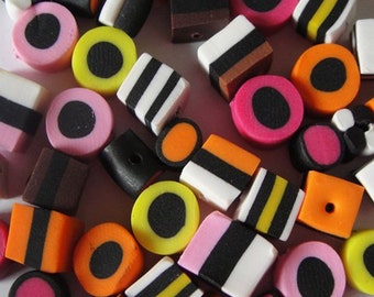Set of 20 x liquorice allsorts polymer clay beads 10mm approx