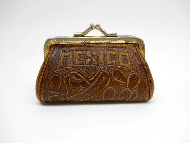 Vintage Hand Tooled Leather Coin Purse Mexico by albrechtsantiques