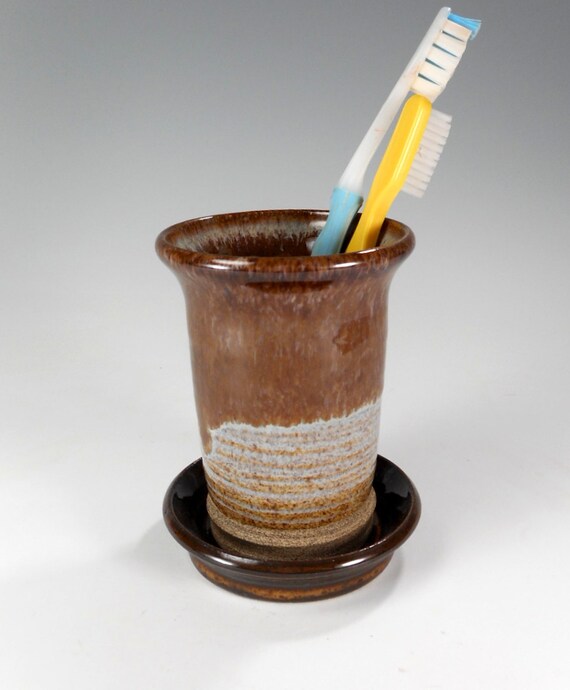 Ceramic toothbrush holder pottery bathroom accessory