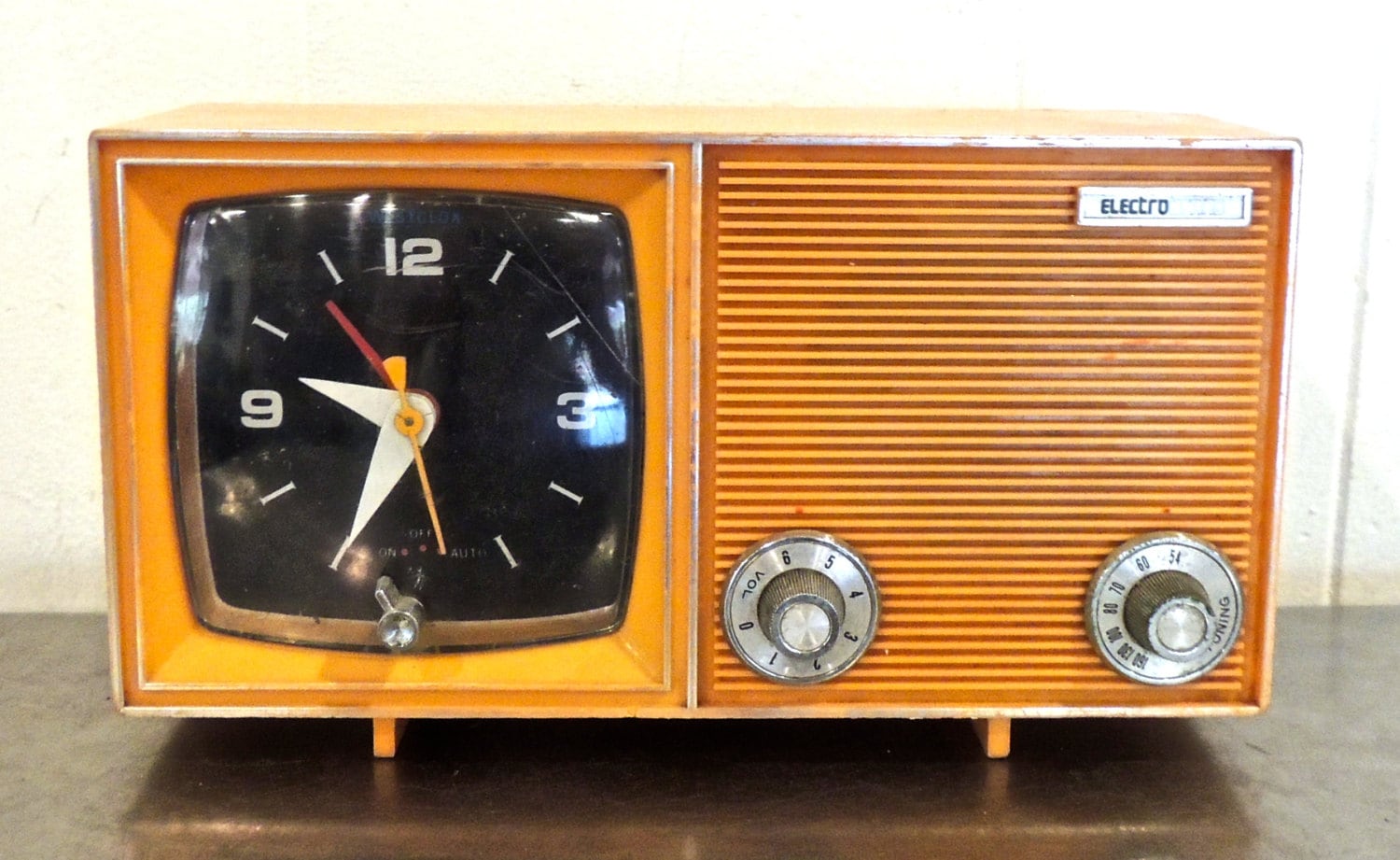 vintage clock radio 1960s Electrobrand mid century by mkmack