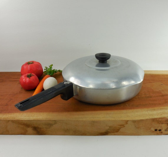 GHC Magnalite Aluminum 93/4 10 Fry Pan Skillet wt