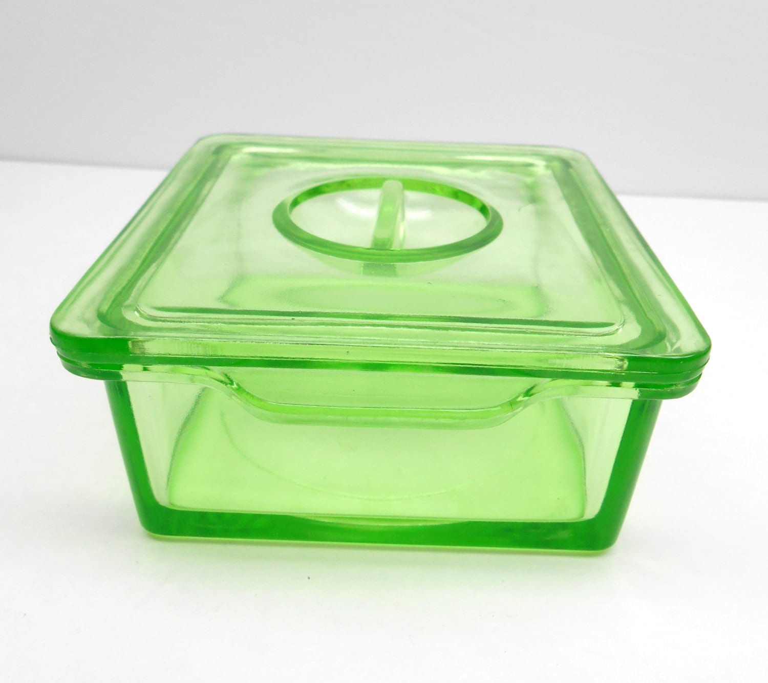 Vintage Green Glass Refrigerator Dish Hazel Atlas Covered Dish