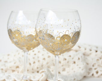 Balloon Wine Glasses, Wedding Glasses,Gold Glasses, Anniversary Glasses, Hand Painted, Set of 2