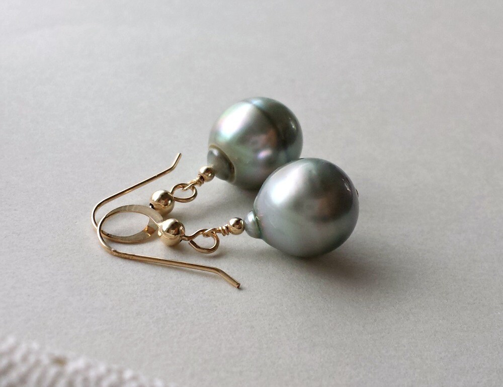 Grey Tahitian Pearl Earrings Silver Pearl by BellaAnelaJewelry