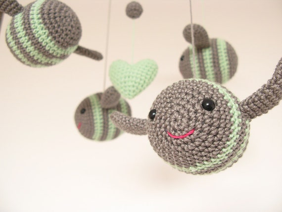 Biene kinderzimmer dekor bumble bee baby mobile von cherrytime