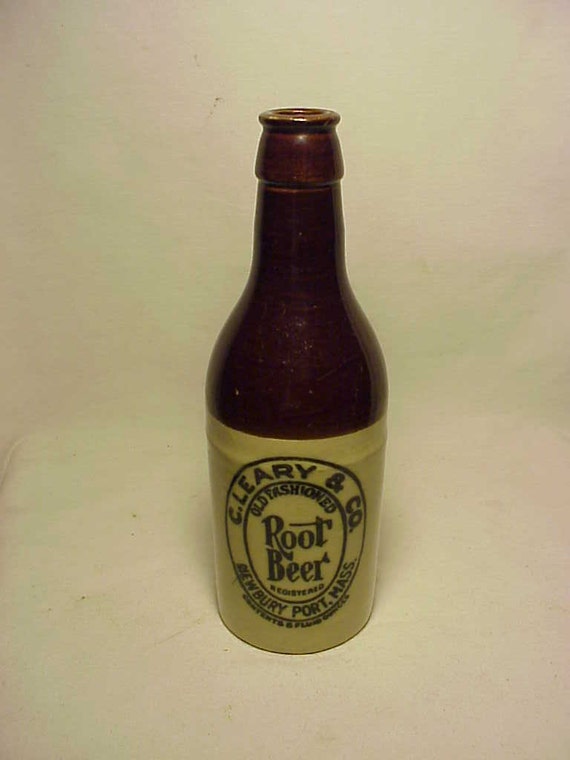 c1890s C. Leary & Co. Old Fashioned Root Beer Newbury Port