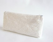 Ivory Wedding Clutch, Lace Clutch for the Bride, Bridesmaids Clutch, Wedding Shower Gift