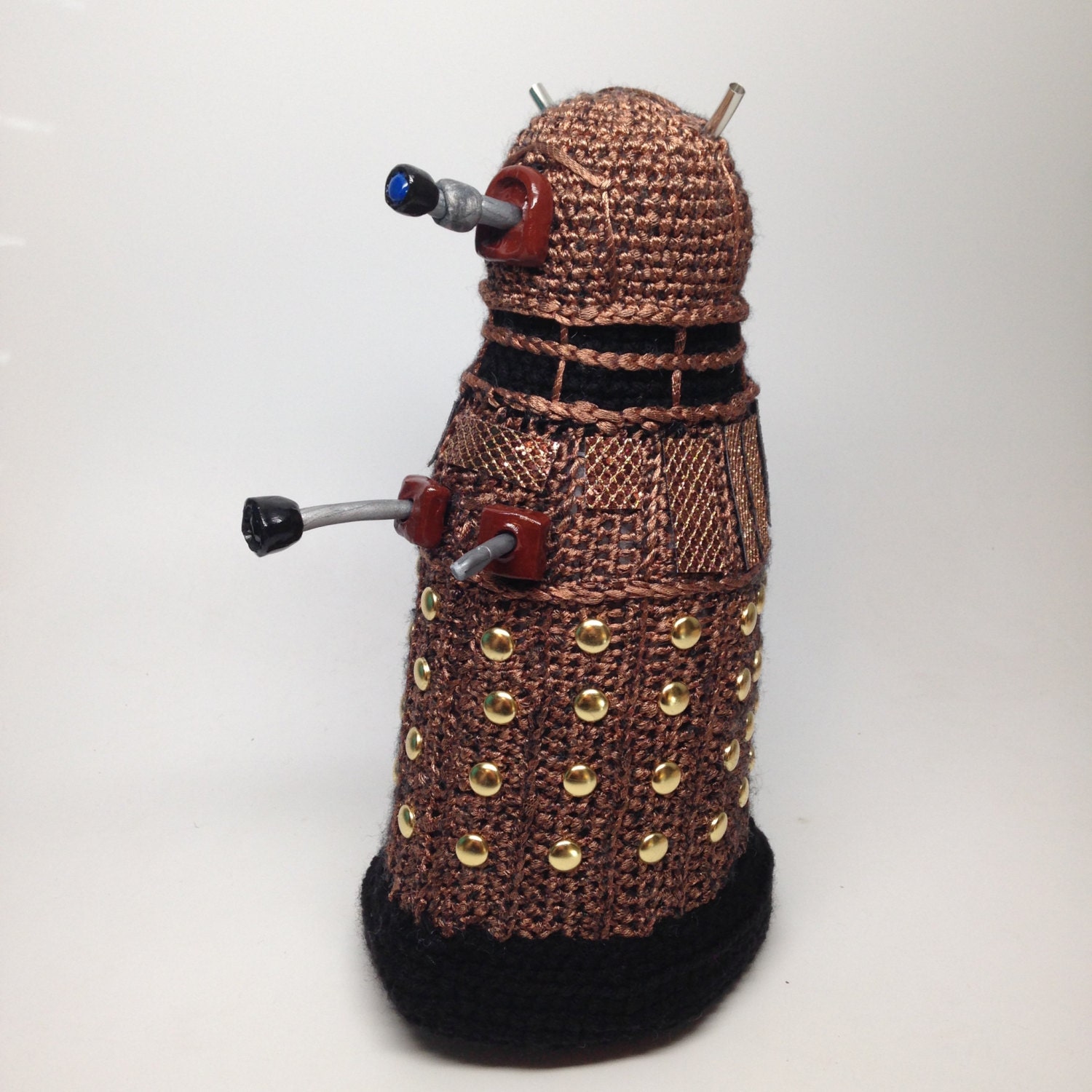 Dalek Doctor Who Amigurumi doll Crochet Pattern