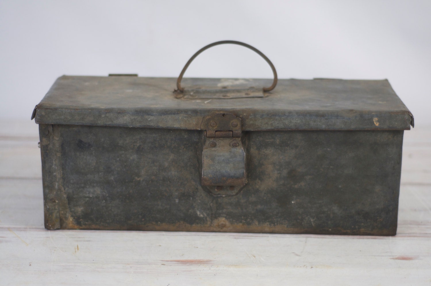 Metal Box Toolbox Vintage Metal Toolbox Galvanized Box Vintage Metal ...