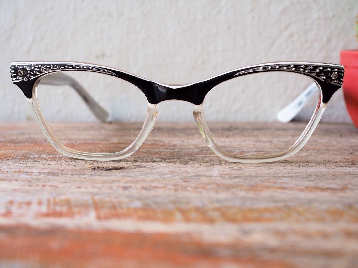 womens two toned cateye frames