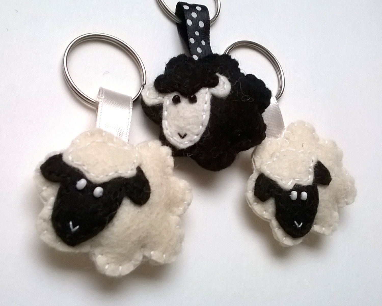 Felt sheep keychain black sheep lamb felt accessories