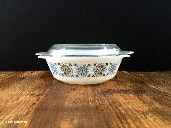 Jaj Pyrex Chelsea 509 Casserole Dish With Lid By Thatretropiece