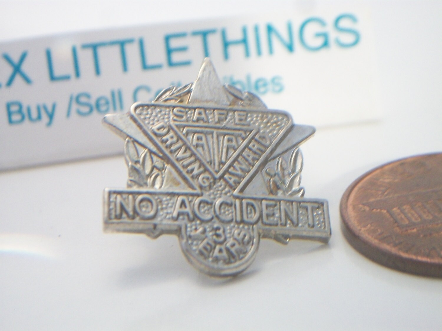 Safe Driving Award No Accidents Lapel Pin Pewter Metal