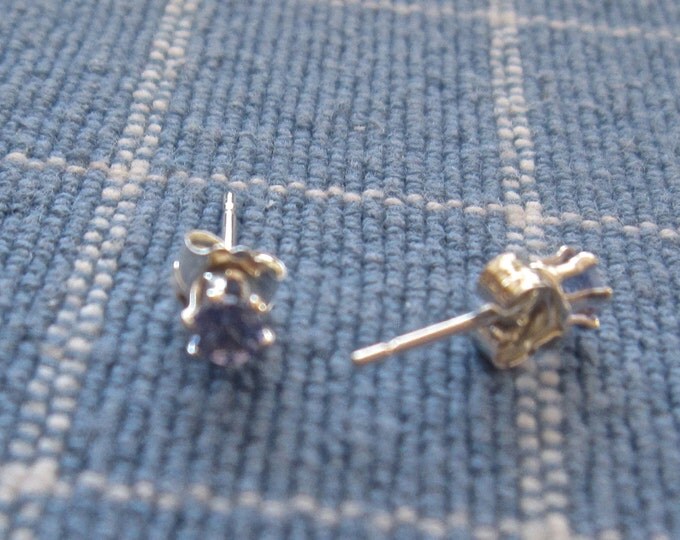 Tanzanite Sterling Stud Earrings, Petite 3mm Round, Natural, Set in Sterling E333