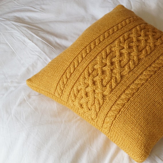 Cable knit pillow cover Hand knit Cushion Cover Golden