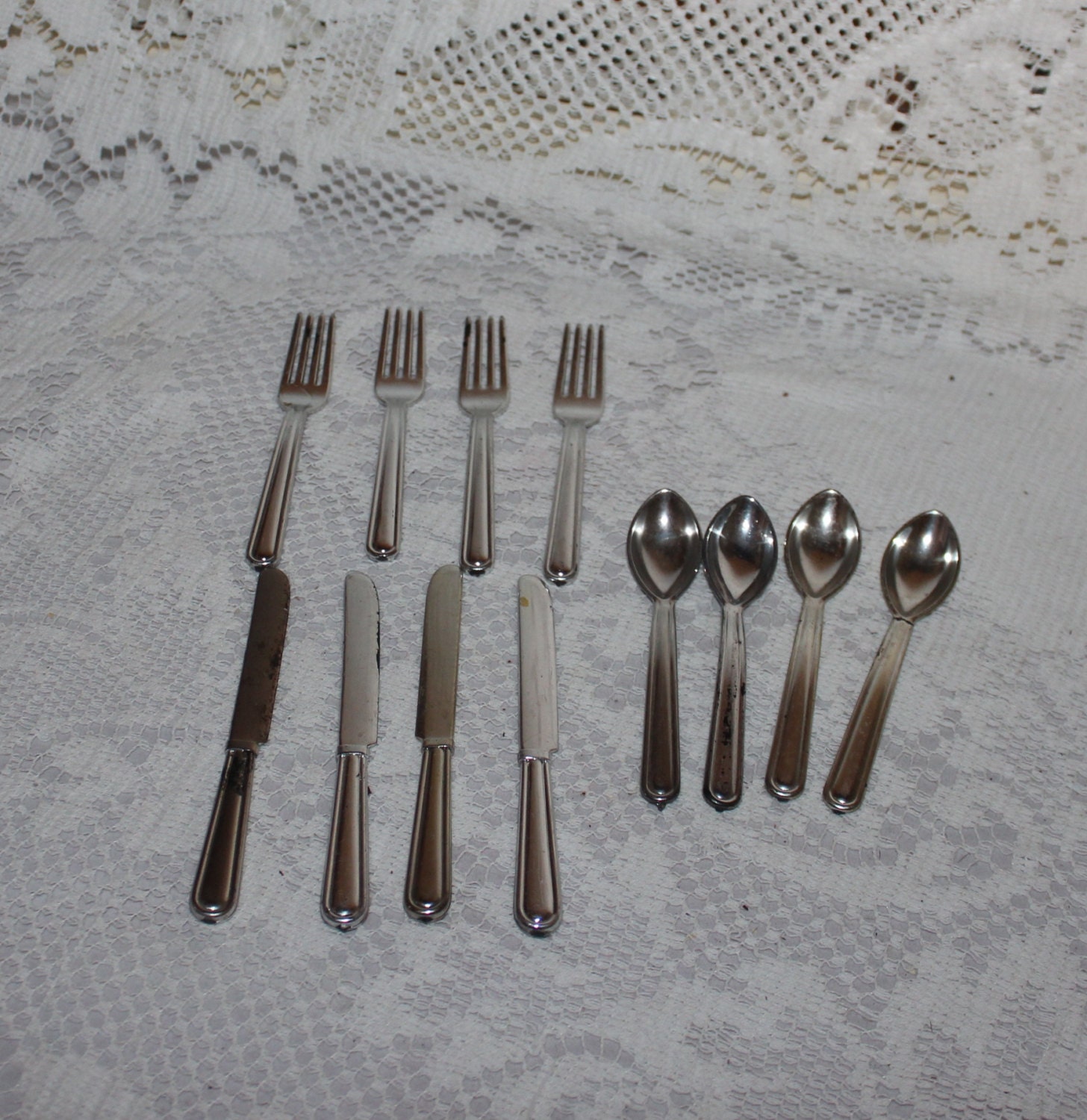 Plastic metal flake toy silverware 12 piece set by prettydish