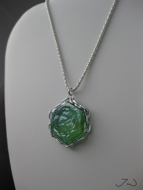 Green Glass necklace with Chain by on Etsy