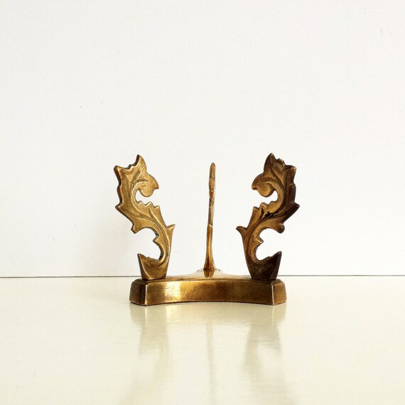 Vintage Brass Stand Crystal Ball Holder, Gazing Ball Stand, Bowl