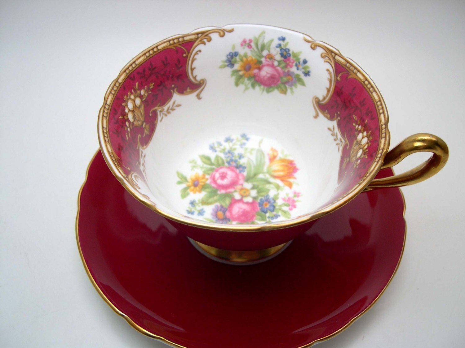 Antique SHELLEY Tea Cup And Saucer Marroon Red and white tea
