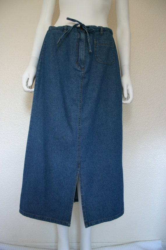 90s jean skirt / long denim maxi skirt / by DEEEPWATERVINTAGE