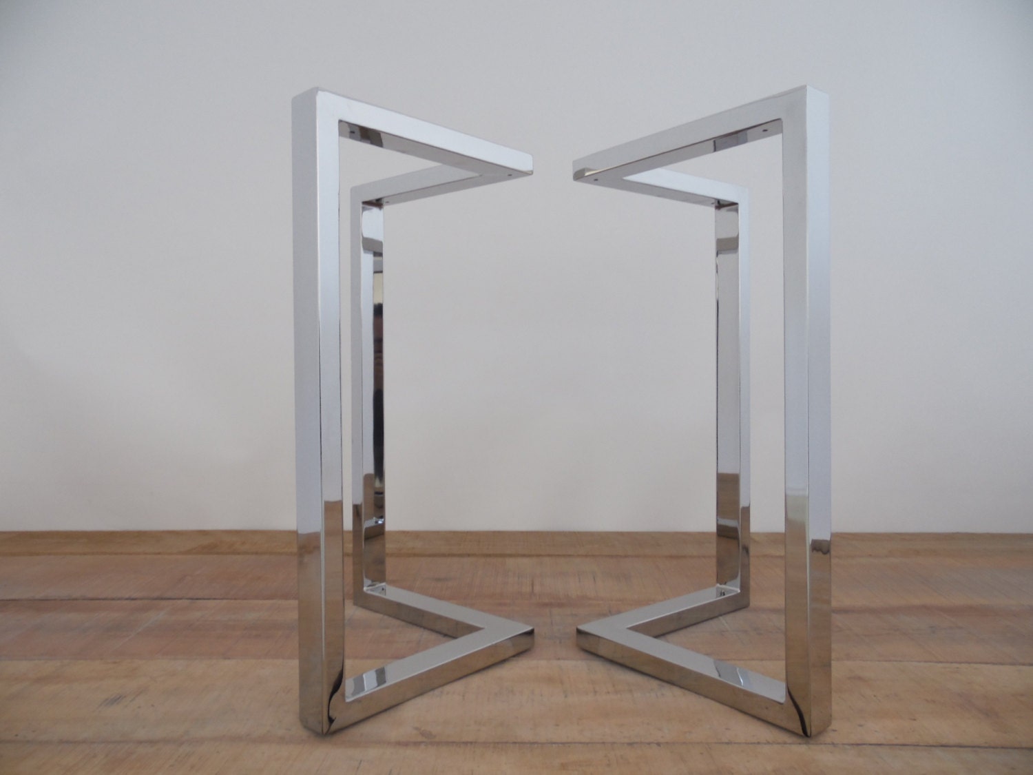 28 X 28 Bracket Table Legs Stainless Steel