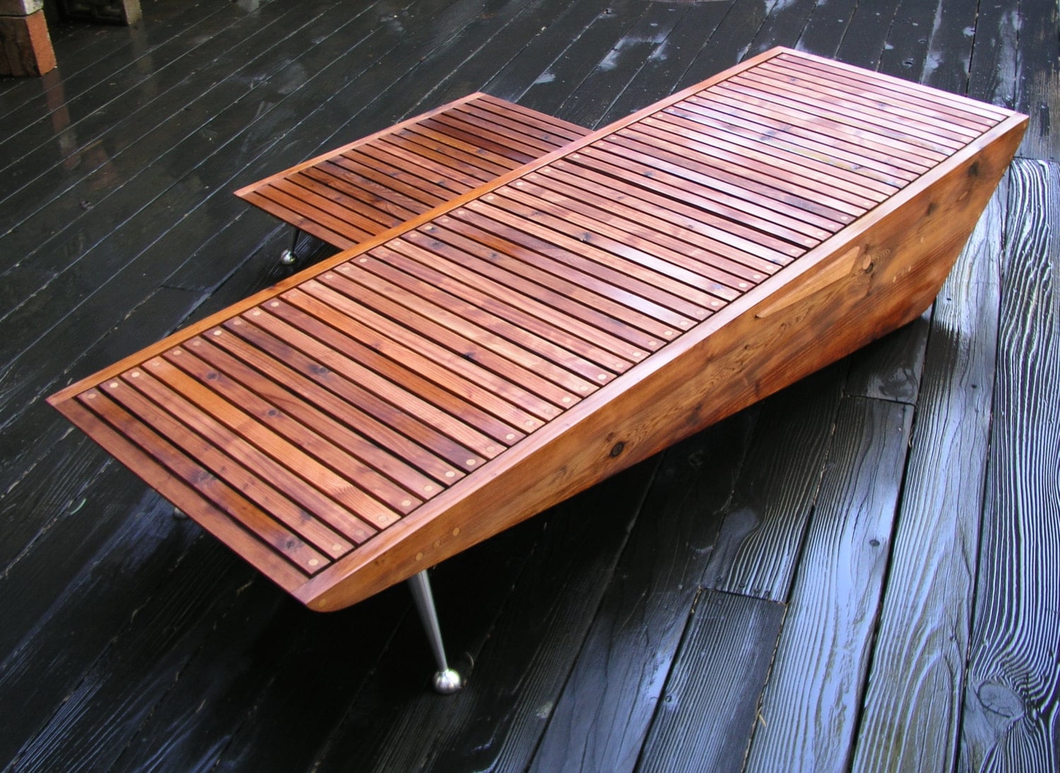 Side Table for Modern Chaise Lounge Chair. Redwood Patio