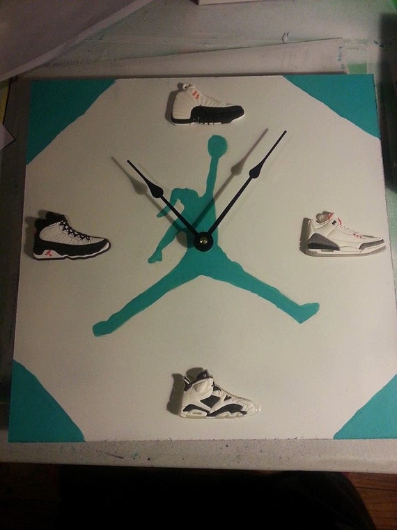 CUSTOM Nike Air Jordan Retro Sneaker Clock Retro 3 6 912s
